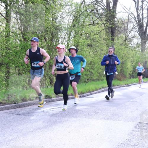 12.04.2026 - 45. Internationalen Wilhelmsburger Insellauf Yannick Fuchs http://msf.ph/oto/9479109 12.04.2026 10:17:10 Laufen 5767, 5708, 2025, 462, 3742 meine-sportfotos.de
