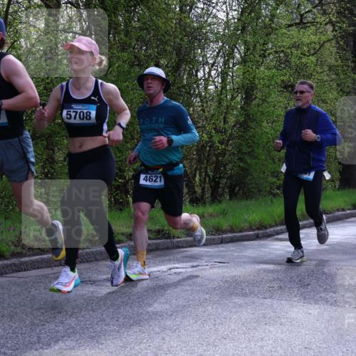 12.04.2026 - 45. Internationalen Wilhelmsburger Insellauf Yannick Fuchs http://msf.ph/oto/9479116 12.04.2026 10:17:11 Laufen 5767, 5708, 2025, 4621, 5742 meine-sportfotos.de