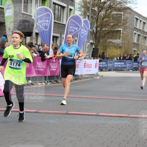 12.04.2026 - 45. Internationalen Wilhelmsburger Insellauf Strokosch-Dieckow http://msf.ph/oto/9479135 12.04.2026 12:59:14 Ziel 5174, 5846, 3286, 3623 meine-sportfotos.de