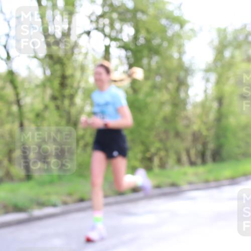 12.04.2026 - 45. Internationalen Wilhelmsburger Insellauf Yannick Fuchs http://msf.ph/oto/9479157 12.04.2026 10:17:14 Laufen  meine-sportfotos.de