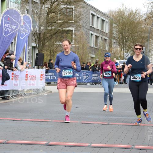 12.04.2026 - 45. Internationalen Wilhelmsburger Insellauf Strokosch-Dieckow http://msf.ph/oto/9479158 12.04.2026 12:59:17 Ziel 5174, 5846, 3286, 3623, 4822 meine-sportfotos.de