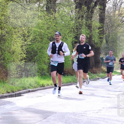 12.04.2026 - 45. Internationalen Wilhelmsburger Insellauf Yannick Fuchs http://msf.ph/oto/9479170 12.04.2026 10:17:15 Laufen 2382, 446, 2160 meine-sportfotos.de