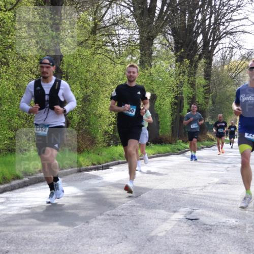 12.04.2026 - 45. Internationalen Wilhelmsburger Insellauf Yannick Fuchs http://msf.ph/oto/9479190 12.04.2026 10:17:18 Laufen 2382, 60, 2160, 5440, 2213 meine-sportfotos.de
