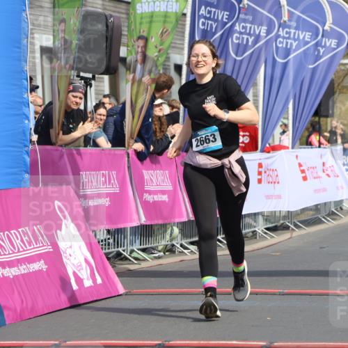 12.04.2026 - 45. Internationalen Wilhelmsburger Insellauf Strokosch-Dieckow http://msf.ph/oto/9479194 12.04.2026 11:44:46 Ziel 2663 meine-sportfotos.de