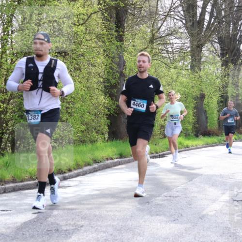 12.04.2026 - 45. Internationalen Wilhelmsburger Insellauf Yannick Fuchs http://msf.ph/oto/9479199 12.04.2026 10:17:19 Laufen 2382, 4460, 5503, 2160, 2213 meine-sportfotos.de