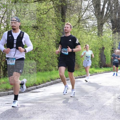 12.04.2026 - 45. Internationalen Wilhelmsburger Insellauf Yannick Fuchs http://msf.ph/oto/9479201 12.04.2026 10:17:19 Laufen 2382, 4460, 5503, 2160, 2213 meine-sportfotos.de