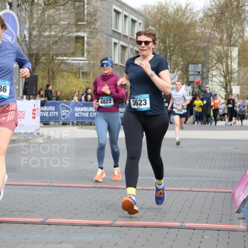 12.04.2026 - 45. Internationalen Wilhelmsburger Insellauf Strokosch-Dieckow http://msf.ph/oto/9479217 12.04.2026 12:59:18 Ziel 5846, 3286, 3623, 4822, 2015 meine-sportfotos.de