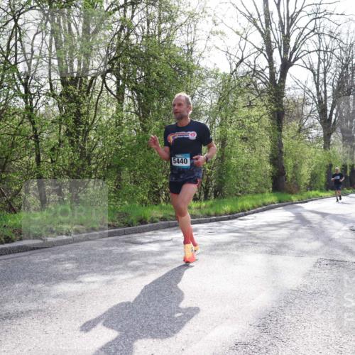 12.04.2026 - 45. Internationalen Wilhelmsburger Insellauf Yannick Fuchs http://msf.ph/oto/9479272 12.04.2026 10:17:27 Laufen 5440 meine-sportfotos.de