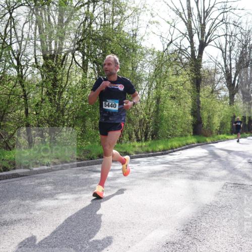 12.04.2026 - 45. Internationalen Wilhelmsburger Insellauf Yannick Fuchs http://msf.ph/oto/9479275 12.04.2026 10:17:27 Laufen 5440 meine-sportfotos.de