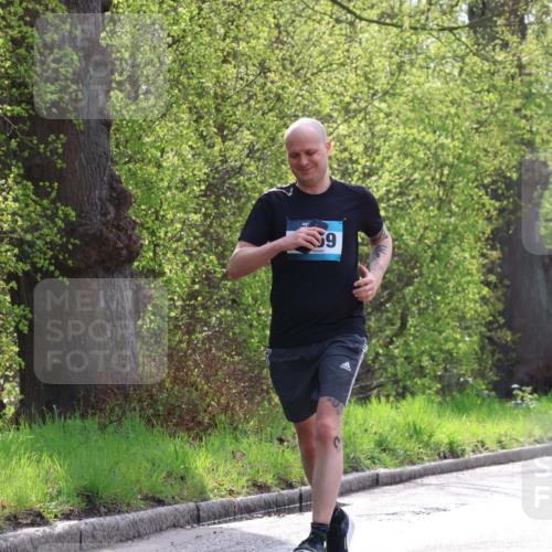 12.04.2026 - 45. Internationalen Wilhelmsburger Insellauf Yannick Fuchs http://msf.ph/oto/9479291 12.04.2026 10:17:29 Laufen 9, 30 meine-sportfotos.de