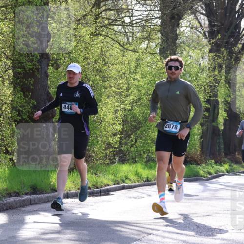12.04.2026 - 45. Internationalen Wilhelmsburger Insellauf Yannick Fuchs http://msf.ph/oto/9479347 12.04.2026 10:30:01 Laufen  meine-sportfotos.de