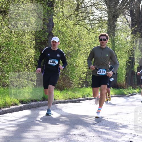 12.04.2026 - 45. Internationalen Wilhelmsburger Insellauf Yannick Fuchs http://msf.ph/oto/9479360 12.04.2026 10:30:01 Laufen  meine-sportfotos.de