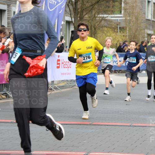 12.04.2026 - 45. Internationalen Wilhelmsburger Insellauf Strokosch-Dieckow http://msf.ph/oto/9479396 12.04.2026 12:59:29 Ziel 3728, 4023, 2009, 4875, 5276, 3017, 5111, 5124, 5644 meine-sportfotos.de