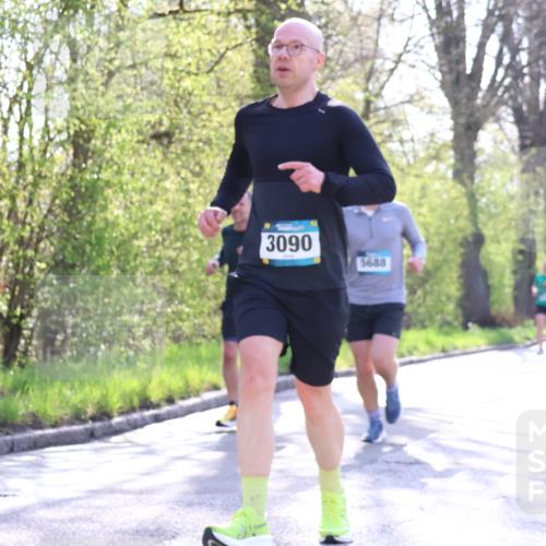 12.04.2026 - 45. Internationalen Wilhelmsburger Insellauf Yannick Fuchs http://msf.ph/oto/9479430 12.04.2026 10:30:05 Laufen  meine-sportfotos.de