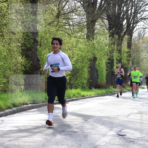 12.04.2026 - 45. Internationalen Wilhelmsburger Insellauf Yannick Fuchs http://msf.ph/oto/9479457 12.04.2026 10:17:45 Laufen 5279 meine-sportfotos.de