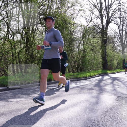 12.04.2026 - 45. Internationalen Wilhelmsburger Insellauf Yannick Fuchs http://msf.ph/oto/9479473 12.04.2026 10:30:07 Laufen  meine-sportfotos.de