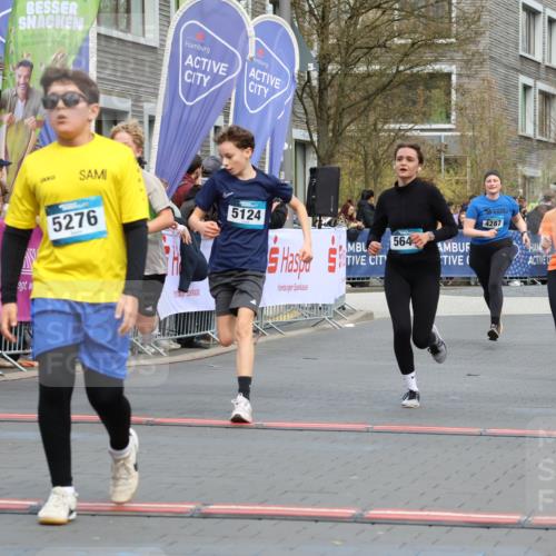 12.04.2026 - 45. Internationalen Wilhelmsburger Insellauf Strokosch-Dieckow http://msf.ph/oto/9479486 12.04.2026 12:59:32 Ziel 4023, 2009, 4875, 5276, 3017, 5111, 5124, 5644, 5718, 2082, 4741, 5191, 4287 meine-sportfotos.de