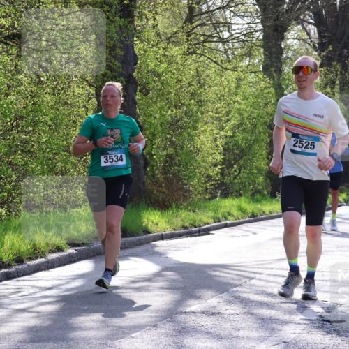12.04.2026 - 45. Internationalen Wilhelmsburger Insellauf Yannick Fuchs http://msf.ph/oto/9479508 12.04.2026 10:30:11 Laufen  meine-sportfotos.de