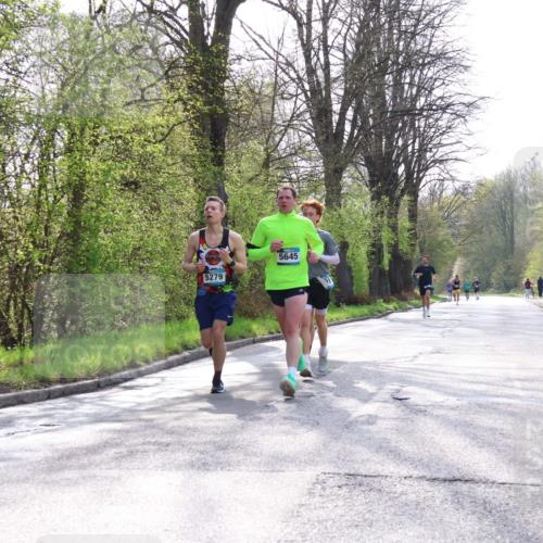 12.04.2026 - 45. Internationalen Wilhelmsburger Insellauf Yannick Fuchs http://msf.ph/oto/9479518 12.04.2026 10:17:50 Laufen 5279, 5645 meine-sportfotos.de