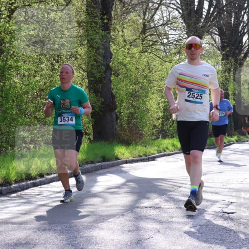 12.04.2026 - 45. Internationalen Wilhelmsburger Insellauf Yannick Fuchs http://msf.ph/oto/9479519 12.04.2026 10:30:11 Laufen  meine-sportfotos.de