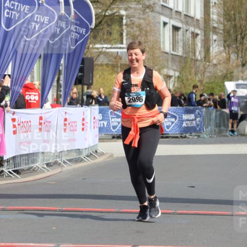 12.04.2026 - 45. Internationalen Wilhelmsburger Insellauf Strokosch-Dieckow http://msf.ph/oto/9479533 12.04.2026 11:47:28 Ziel 2996 meine-sportfotos.de