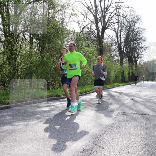 12.04.2026 - 45. Internationalen Wilhelmsburger Insellauf Yannick Fuchs http://msf.ph/oto/9479534 12.04.2026 10:17:52 Laufen 5279, 5645 meine-sportfotos.de