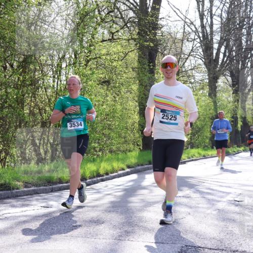 12.04.2026 - 45. Internationalen Wilhelmsburger Insellauf Yannick Fuchs http://msf.ph/oto/9479537 12.04.2026 10:30:12 Laufen  meine-sportfotos.de