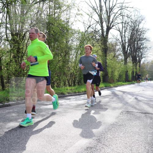12.04.2026 - 45. Internationalen Wilhelmsburger Insellauf Yannick Fuchs http://msf.ph/oto/9479540 12.04.2026 10:17:52 Laufen  meine-sportfotos.de