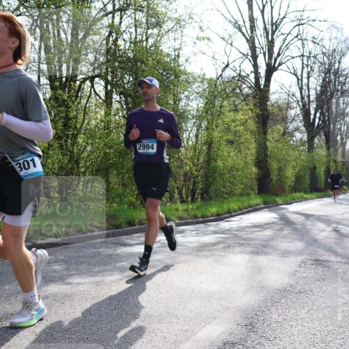 12.04.2026 - 45. Internationalen Wilhelmsburger Insellauf Yannick Fuchs http://msf.ph/oto/9479554 12.04.2026 10:17:53 Laufen 301, 2994 meine-sportfotos.de