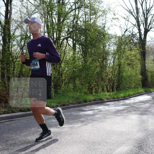 12.04.2026 - 45. Internationalen Wilhelmsburger Insellauf Yannick Fuchs http://msf.ph/oto/9479559 12.04.2026 10:17:54 Laufen 2994 meine-sportfotos.de
