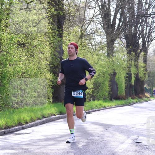 12.04.2026 - 45. Internationalen Wilhelmsburger Insellauf Yannick Fuchs http://msf.ph/oto/9479587 12.04.2026 10:17:57 Laufen 5344 meine-sportfotos.de