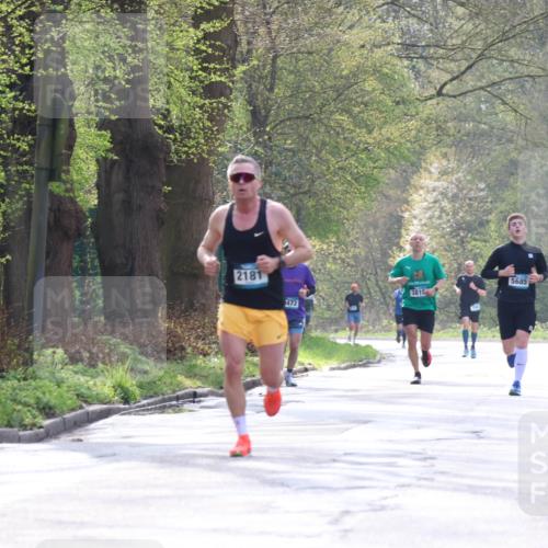 12.04.2026 - 45. Internationalen Wilhelmsburger Insellauf Yannick Fuchs http://msf.ph/oto/9479612 12.04.2026 10:17:59 Laufen 2181, 473, 3815, 5685 meine-sportfotos.de