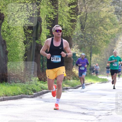 12.04.2026 - 45. Internationalen Wilhelmsburger Insellauf Yannick Fuchs http://msf.ph/oto/9479637 12.04.2026 10:18:01 Laufen 2181, 3473, 5685, 3815 meine-sportfotos.de