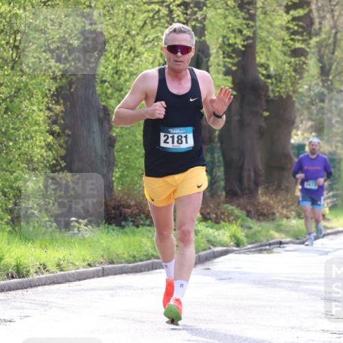 12.04.2026 - 45. Internationalen Wilhelmsburger Insellauf Yannick Fuchs http://msf.ph/oto/9479654 12.04.2026 10:18:02 Laufen 2181, 8, 1815 meine-sportfotos.de