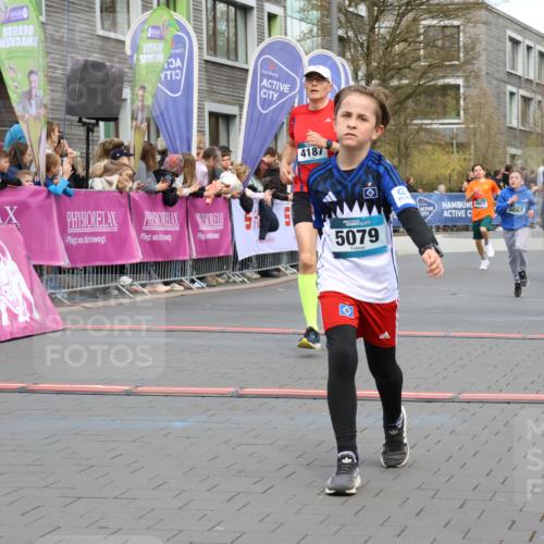 12.04.2026 - 45. Internationalen Wilhelmsburger Insellauf Strokosch-Dieckow http://msf.ph/oto/9479700 12.04.2026 12:59:47 Ziel 5079, 4395, 4187, 5067, 2069, 4761 meine-sportfotos.de