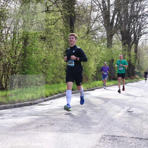 12.04.2026 - 45. Internationalen Wilhelmsburger Insellauf Yannick Fuchs http://msf.ph/oto/9479746 12.04.2026 10:18:12 Laufen 5685, 3473, 3815 meine-sportfotos.de