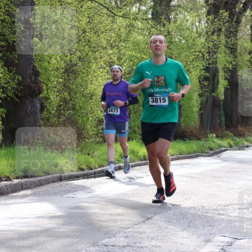 12.04.2026 - 45. Internationalen Wilhelmsburger Insellauf Yannick Fuchs http://msf.ph/oto/9479753 12.04.2026 10:18:12 Laufen 3473, 3815 meine-sportfotos.de