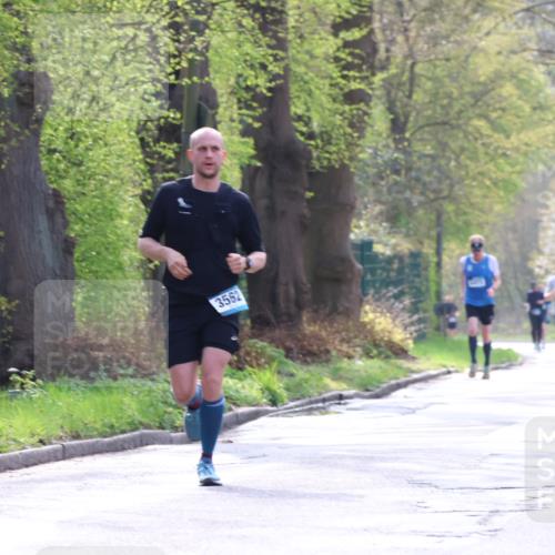 12.04.2026 - 45. Internationalen Wilhelmsburger Insellauf Yannick Fuchs http://msf.ph/oto/9479818 12.04.2026 10:18:20 Laufen 3562 meine-sportfotos.de