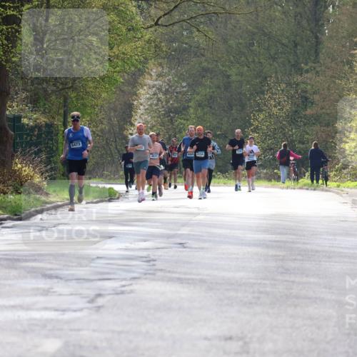 12.04.2026 - 45. Internationalen Wilhelmsburger Insellauf Yannick Fuchs http://msf.ph/oto/9479823 12.04.2026 10:18:21 Laufen 5473, 4831, 4068, 4154 meine-sportfotos.de