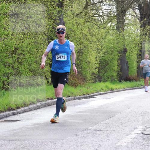 12.04.2026 - 45. Internationalen Wilhelmsburger Insellauf Yannick Fuchs http://msf.ph/oto/9479899 12.04.2026 10:18:36 Laufen 5473, 4651, 483, 4154 meine-sportfotos.de