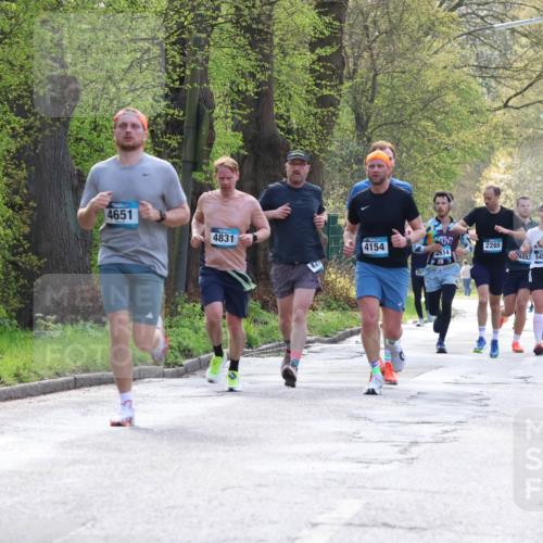 12.04.2026 - 45. Internationalen Wilhelmsburger Insellauf Yannick Fuchs http://msf.ph/oto/9479905 12.04.2026 10:18:37 Laufen 4651, 4831, 4154, 2265, 514, 4087, 4883, 5452, 297 meine-sportfotos.de