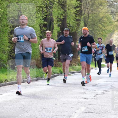 12.04.2026 - 45. Internationalen Wilhelmsburger Insellauf Yannick Fuchs http://msf.ph/oto/9479913 12.04.2026 10:18:38 Laufen 4651, 4831, 4154, 883, 2265, 5452 meine-sportfotos.de