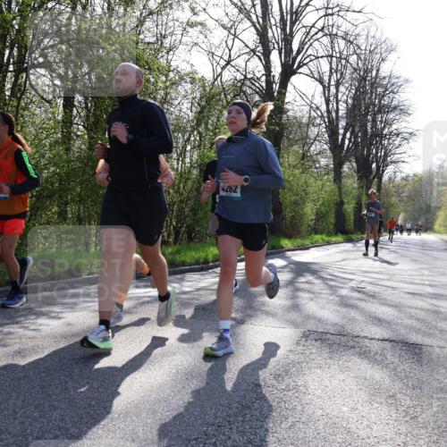 12.04.2026 - 45. Internationalen Wilhelmsburger Insellauf Yannick Fuchs http://msf.ph/oto/9479930 12.04.2026 10:30:30 Laufen  meine-sportfotos.de