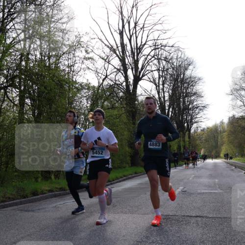 12.04.2026 - 45. Internationalen Wilhelmsburger Insellauf Yannick Fuchs http://msf.ph/oto/9480037 12.04.2026 10:18:49 Laufen 5452, 4883 meine-sportfotos.de