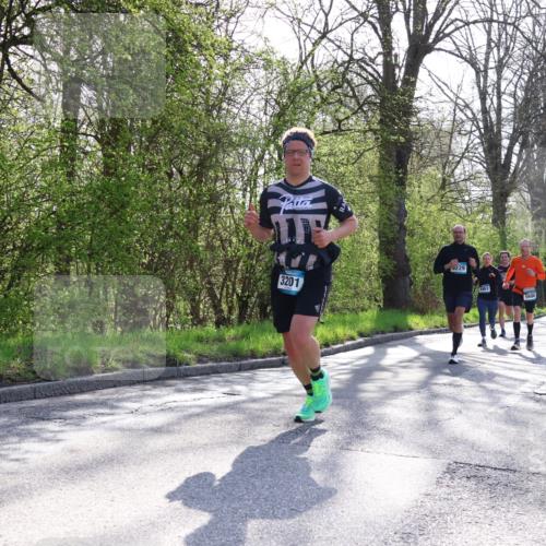 12.04.2026 - 45. Internationalen Wilhelmsburger Insellauf Yannick Fuchs http://msf.ph/oto/9480046 12.04.2026 10:30:36 Laufen  meine-sportfotos.de