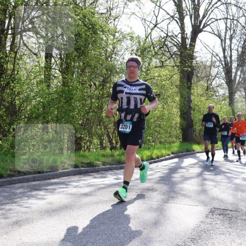 12.04.2026 - 45. Internationalen Wilhelmsburger Insellauf Yannick Fuchs http://msf.ph/oto/9480052 12.04.2026 10:30:36 Laufen  meine-sportfotos.de