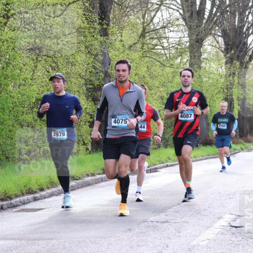 12.04.2026 - 45. Internationalen Wilhelmsburger Insellauf Yannick Fuchs http://msf.ph/oto/9480067 12.04.2026 10:18:54 Laufen 2979, 4075, 44, 4087, 2793 meine-sportfotos.de