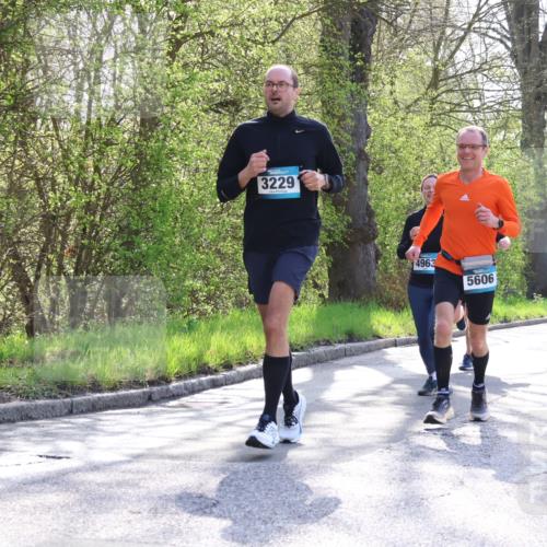 12.04.2026 - 45. Internationalen Wilhelmsburger Insellauf Yannick Fuchs http://msf.ph/oto/9480069 12.04.2026 10:30:38 Laufen  meine-sportfotos.de