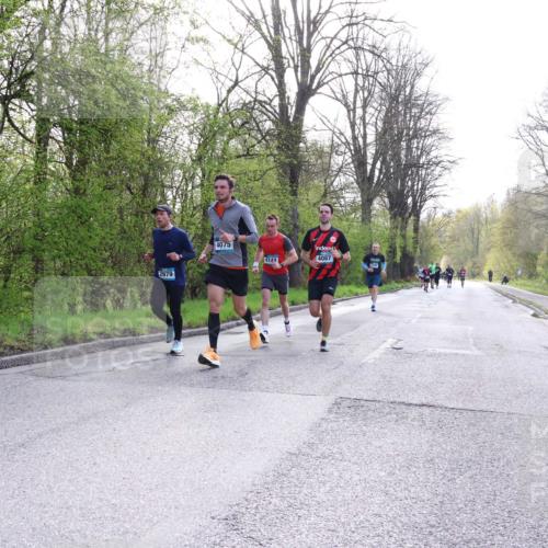 12.04.2026 - 45. Internationalen Wilhelmsburger Insellauf Yannick Fuchs http://msf.ph/oto/9480080 12.04.2026 10:18:55 Laufen 2979, 4075, 4144, 4087 meine-sportfotos.de