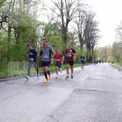12.04.2026 - 45. Internationalen Wilhelmsburger Insellauf Yannick Fuchs http://msf.ph/oto/9480082 12.04.2026 10:18:55 Laufen 2979, 4075, 4144, 4087 meine-sportfotos.de